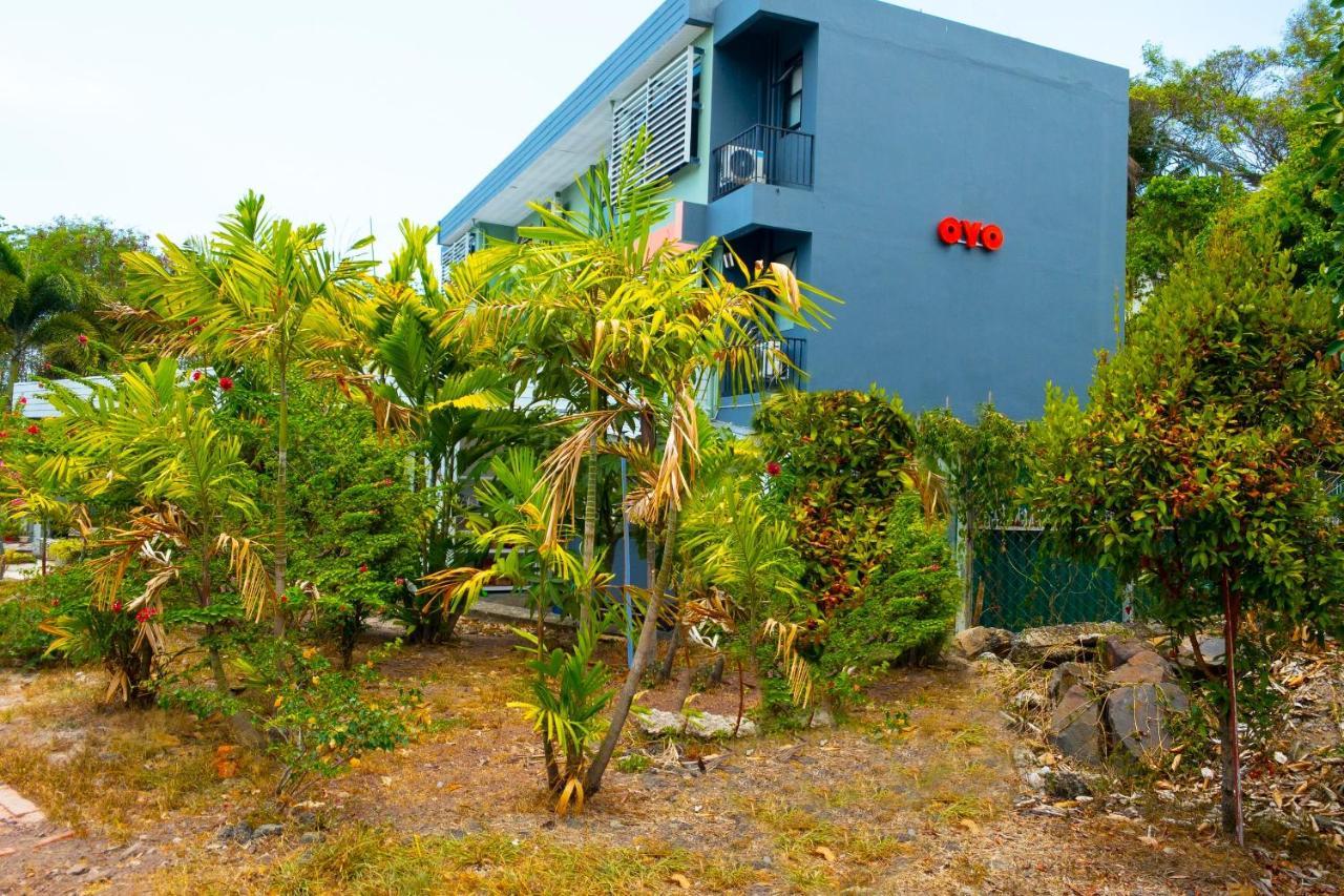 Oyo 89603 Treeline Urban Hotel 2*