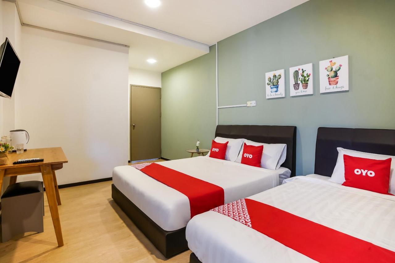 Hotel Oyo 89603 Treeline Urban Kota Kinabalu