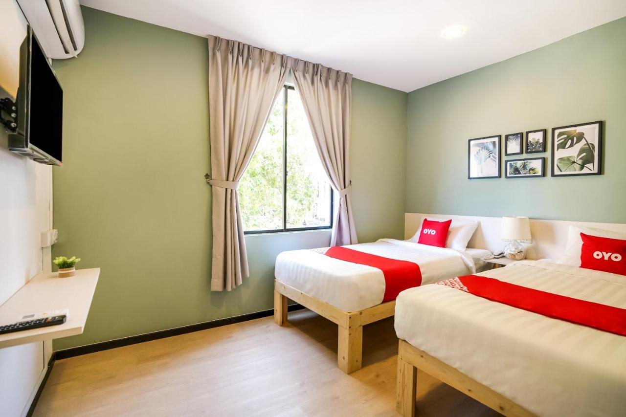 Hotel Oyo 89603 Treeline Urban
