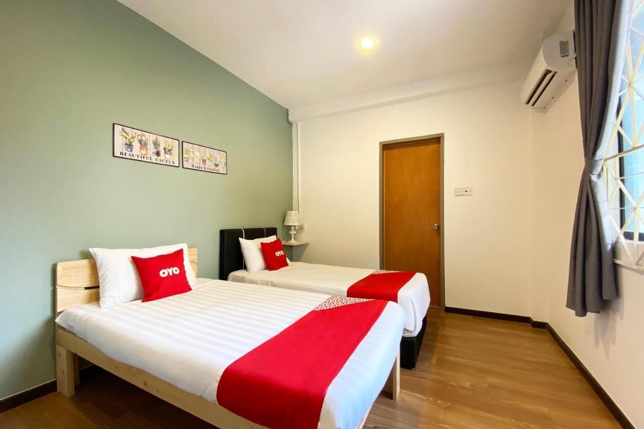 Oyo 89603 Treeline Urban Hotel 2*
